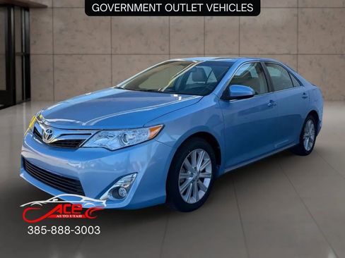 Used 2012 Toyota Camry XLE image 3