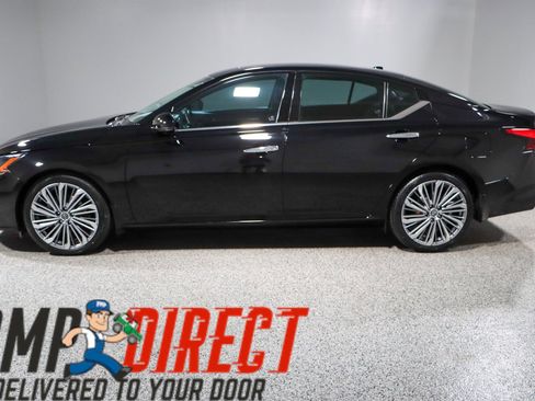 Used 2023 Nissan Altima 2.5 SL image 10
