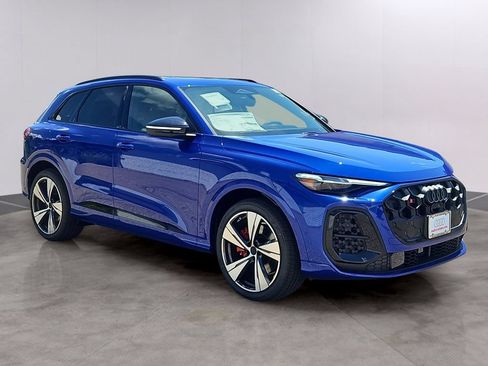 New 2026 Audi SQ5 Premium Plus AWD/4WD image 2
