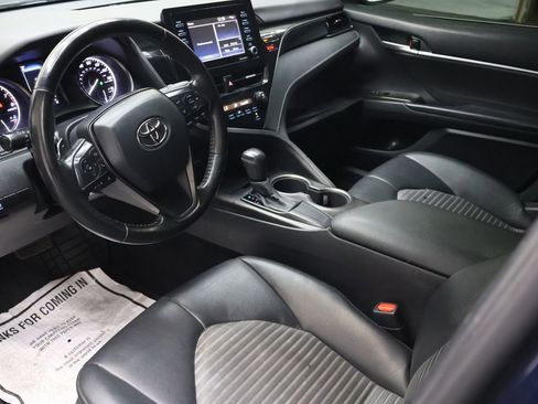 Used 2021 Toyota Camry SE FWD image 17