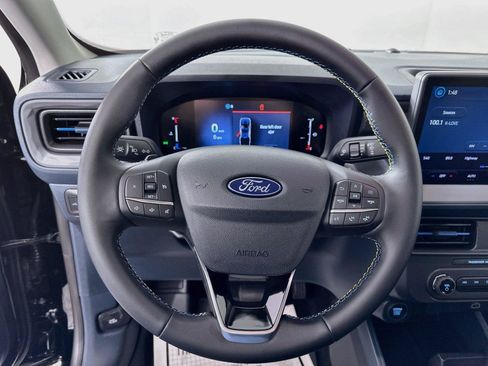Used 2025 Ford Maverick Lobo AWD/4WD image 12