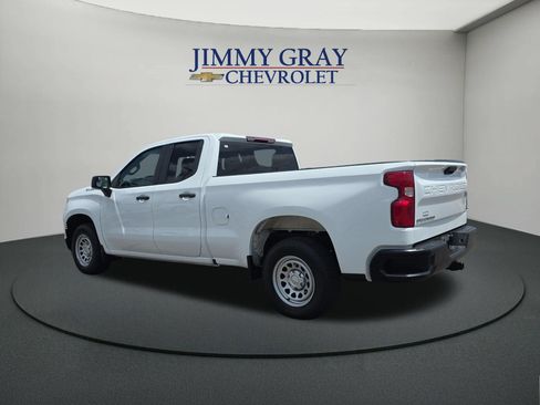 Used 2023 Chevrolet Silverado 1500 W/T w/ WT Value Package RWD image 3