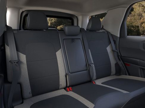 Used 2025 Ford Bronco Sport Big Bend image 11