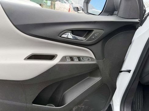 Certified 2023 Chevrolet Equinox LS w/ LS Convenience Package image 15