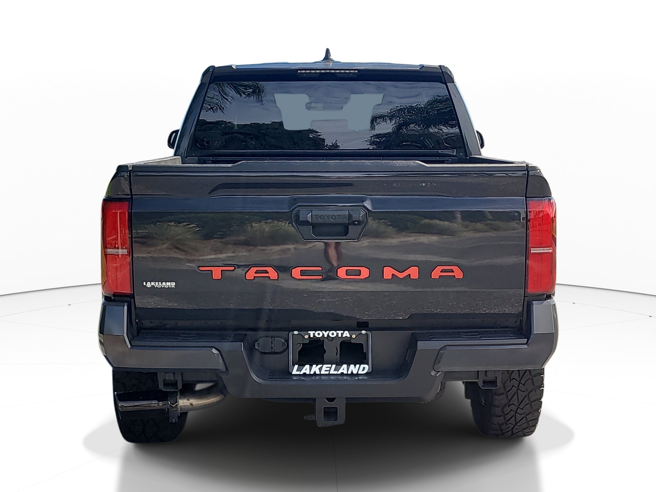 Used 2025 Toyota Tacoma SR5 RWD image 6