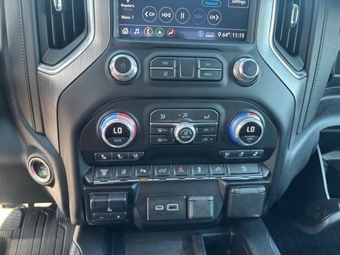 Used 2020 GMC Sierra 2500 Denali w/ Denali Ultimate Package image 23