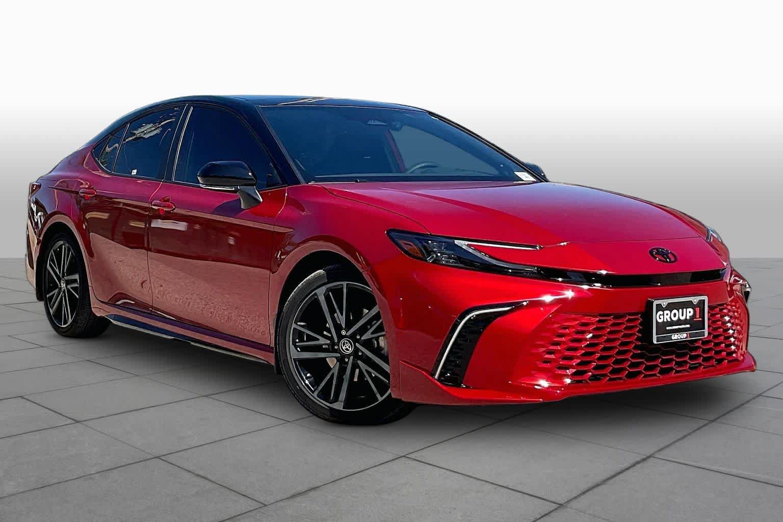 Used 2026 Toyota Camry XSE w/ Premium Package FWD image 3
