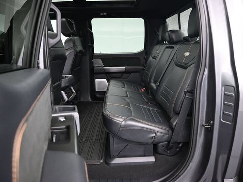 Certified 2023 Ford F450 Platinum w/ FX4 Off-Road Package AWD/4WD image 12