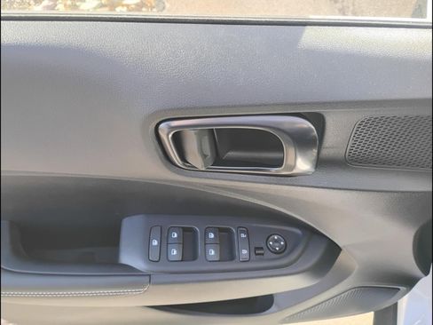 New 2026 Hyundai Venue SEL FWD image 19
