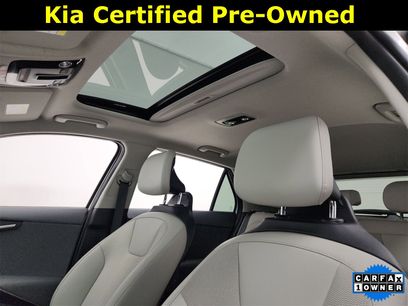 Certified 2024 Kia Niro EX Touring