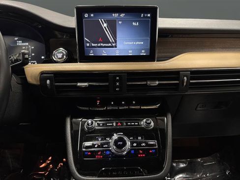 Used 2022 Lincoln Corsair Reserve w/ Elements Package image 9