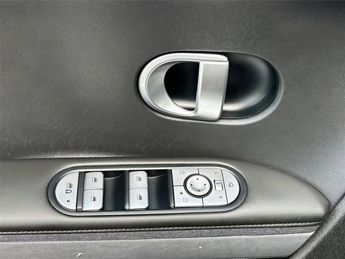 Used 2023 Hyundai Ioniq 5 SEL w/ Cargo Package RWD image 18