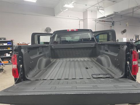 Used 2015 GMC Sierra 2500 SLT w/ Snow Plow Prep Package image 12