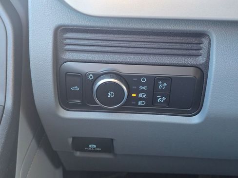 New 2026 Ford F350 XL w/ XL Chrome Package image 44