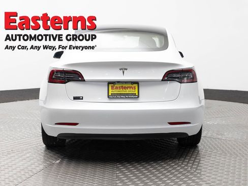 Used 2023 Tesla Model 3 Standard Range image 6