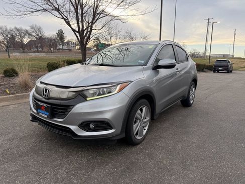 Used 2019 Honda HR-V EX image 1