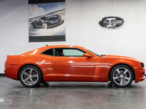 Used 2011 Chevrolet Camaro SS w/ RS Package image 9