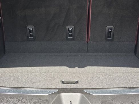 Used 2026 Cadillac Escalade Luxury w/ LPO, Floor Liner Package image 25