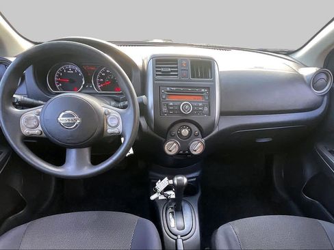 Used 2012 Nissan Versa FWD image 11
