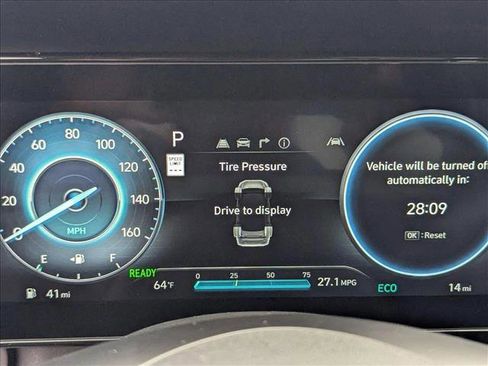 New 2025 Hyundai Elantra SEL image 10