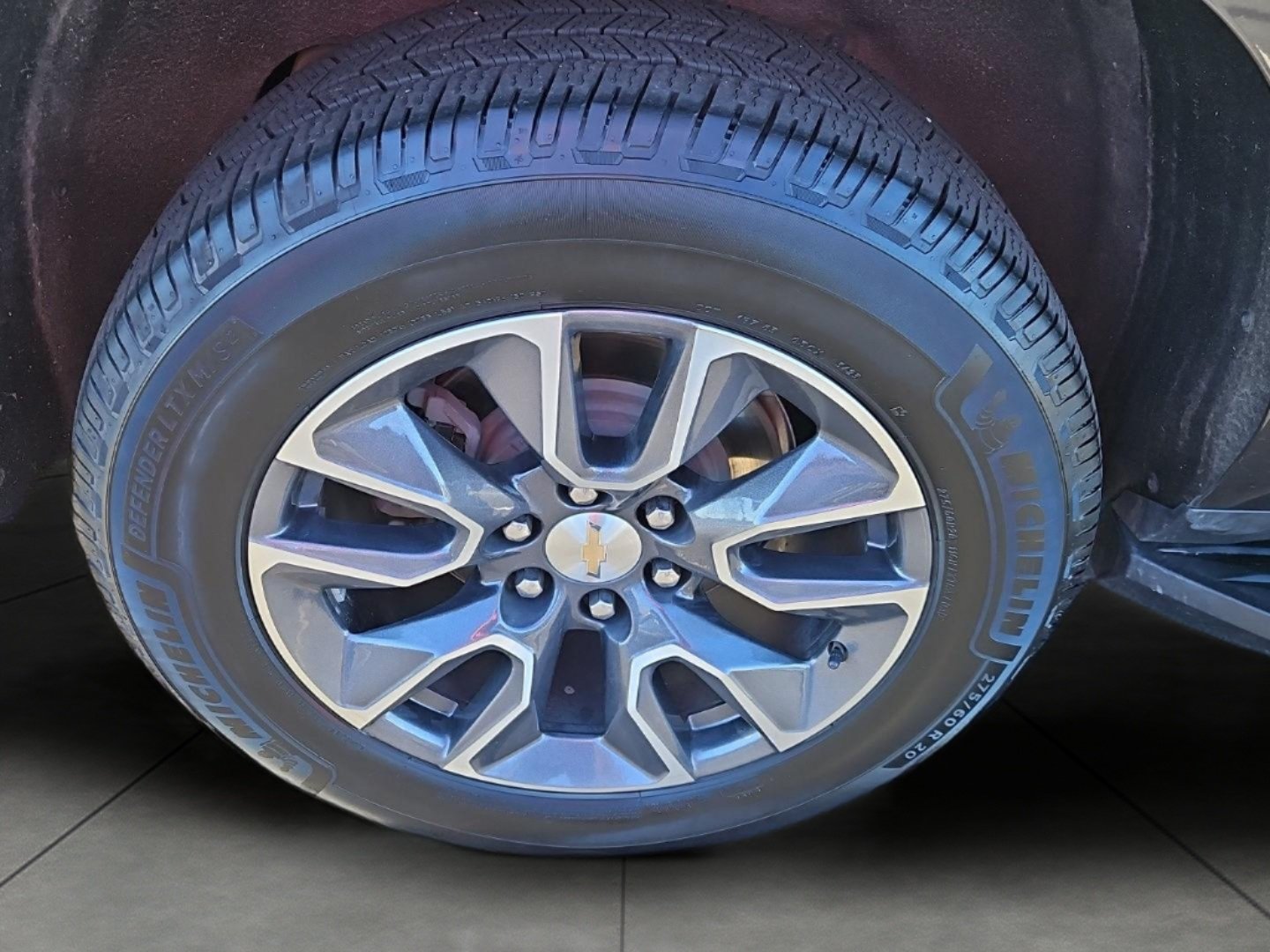 Used 2021 Chevrolet Suburban LT AWD/4WD image 10