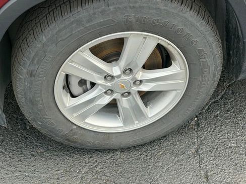 Used 2022 Chevrolet Trax LT w/ LT Convenience Package image 4