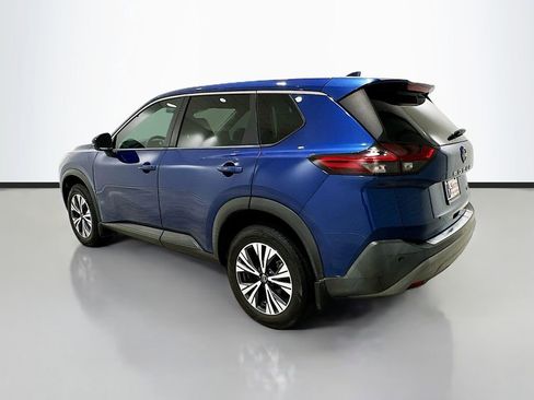 Used 2022 Nissan Rogue SV FWD image 5