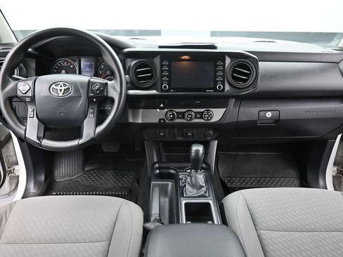 Used 2020 Toyota Tacoma SR w/ SR Convenience Package RWD image 12