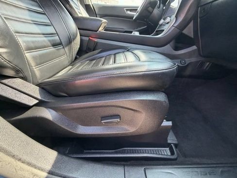 Certified 2024 Ford Edge SEL AWD/4WD image 22