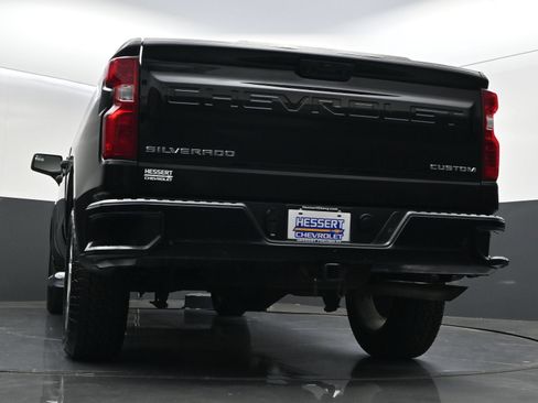 Used 2023 Chevrolet Silverado 1500 Custom AWD/4WD image 38