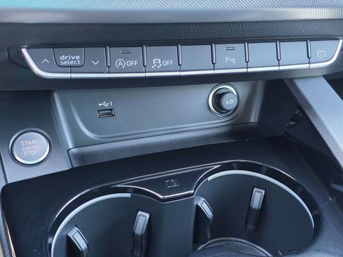 Used 2025 Audi A5 2.0T Premium Plus image 41