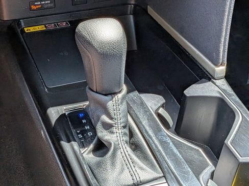 Used 2025 Toyota Camry LE FWD image 17