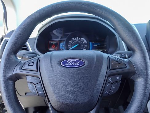 Used 2022 Ford Edge SE w/ Black Appearance Package AWD/4WD image 17