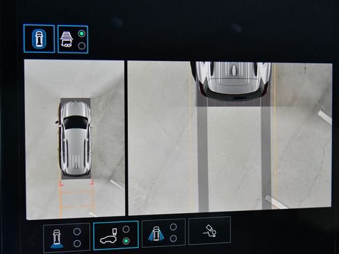 Used 2024 GMC Acadia Elevation FWD image 23