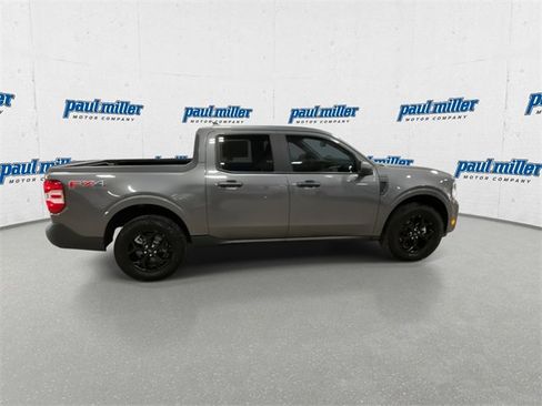 Used 2022 Ford Maverick XLT w/ Equipment Group 300A Standard image 12