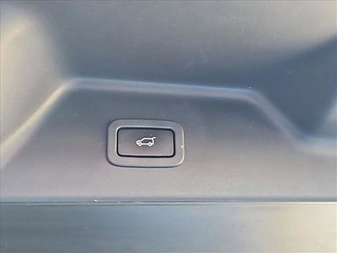 Used 2017 Land Rover Range Rover SV Autobiography Dynamic image 7