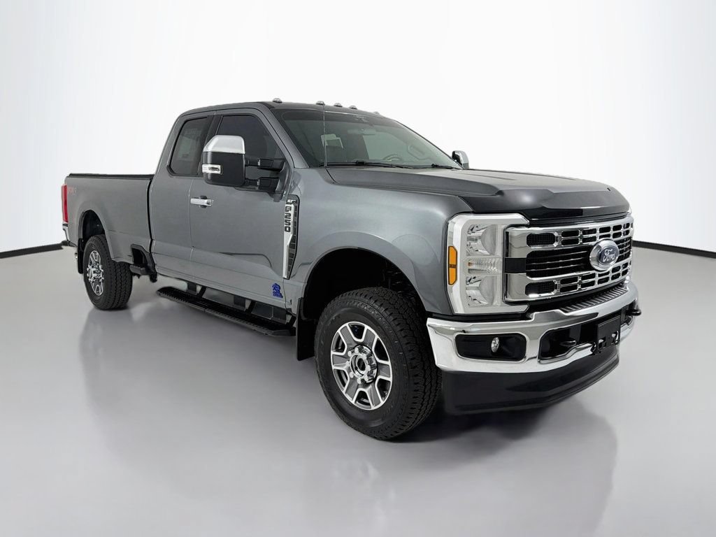 Used 2025 Ford F250 XLT w/ FX4 Off-Road Package AWD/4WD image 1