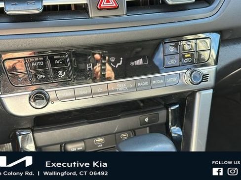 Used 2024 Kia Seltos SX AWD/4WD image 15