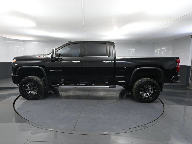 Used 2021 Chevrolet Silverado 3500 LTZ w/ Z71 Chrome Sport Edition AWD/4WD image 7