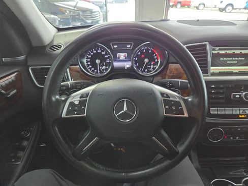 Used 2015 Mercedes-Benz ML 350 4MATIC image 34