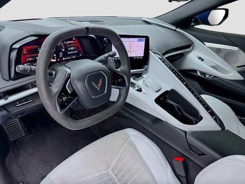 Certified 2022 Chevrolet Corvette Stingray Premium Conv w/ Z51 Performance Package RWD image 4