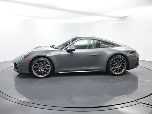 Certified 2025 Porsche 911 Carrera RWD image 2