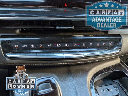 Certified 2023 Cadillac Escalade Sport AWD/4WD image 10