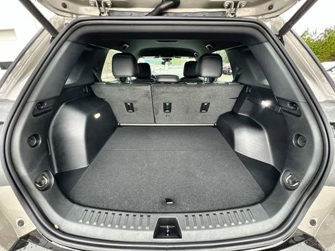 New 2026 GMC Terrain AT4 image 25