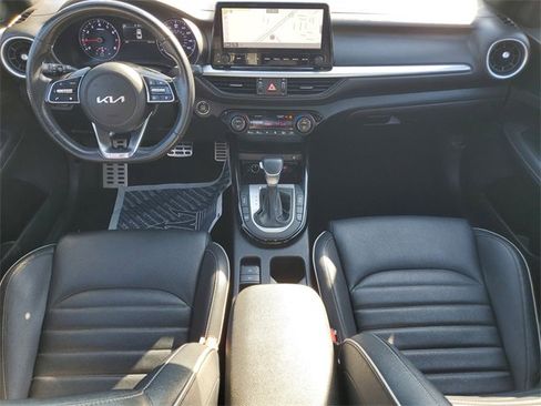 Used 2023 Kia Forte GT-Line w/ GT-Line Premium Package image 13