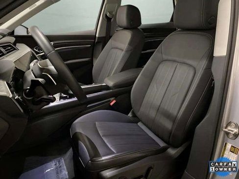 Used 2023 Audi e-tron Premium Plus image 69