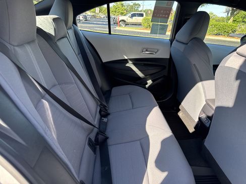 New 2025 Toyota Corolla SE image 27