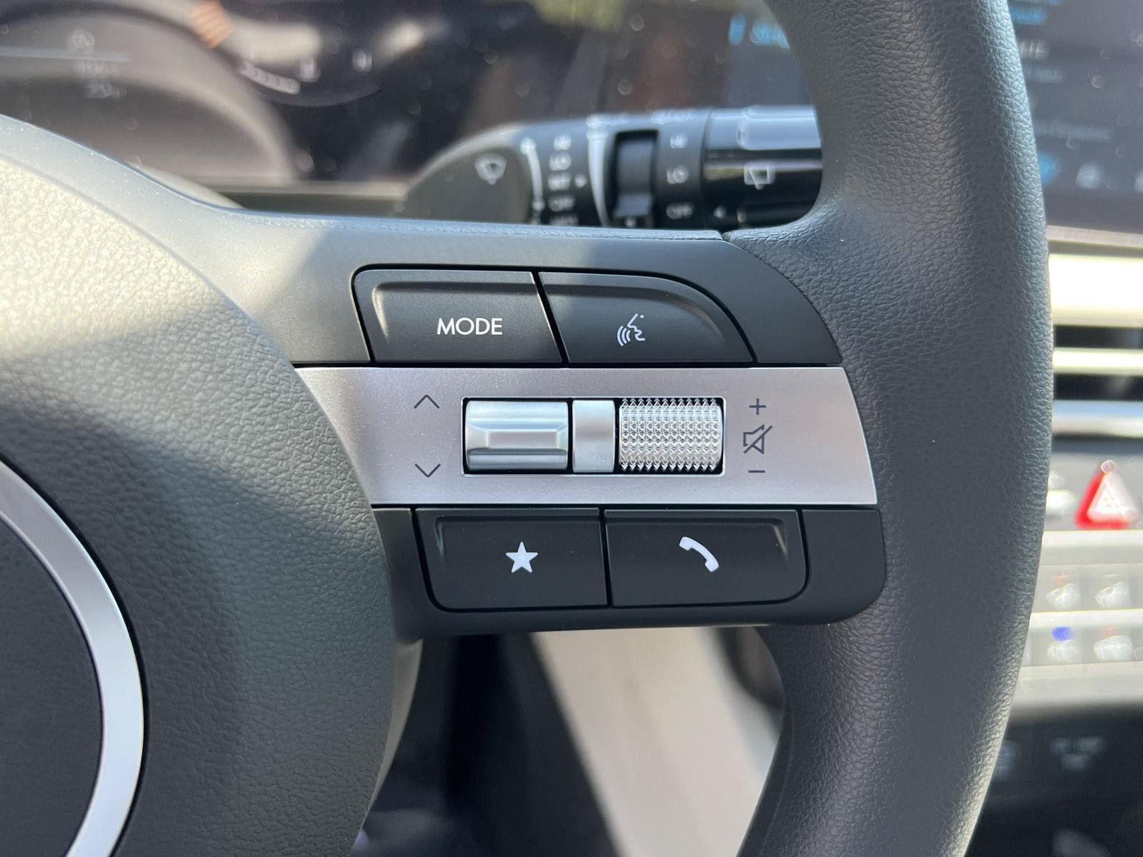 Certified 2026 Hyundai Tucson SE AWD/4WD image 35
