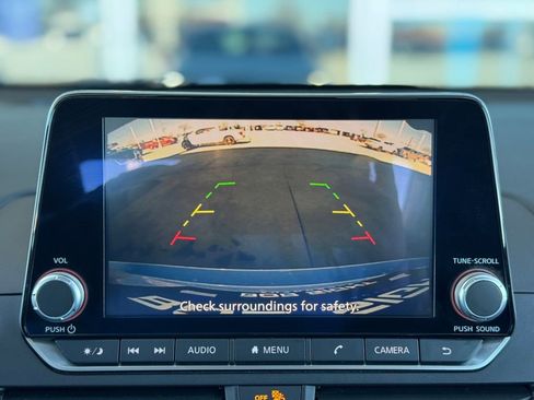 Used 2024 Nissan Altima 2.5 SR image 23