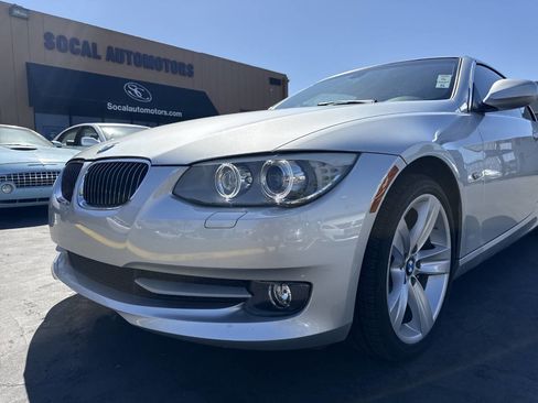Used 2011 BMW 328i Convertible image 40